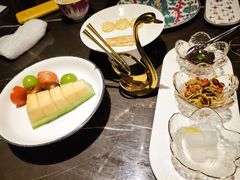 -海派悦庭·海胆烧麦·新融合菜(凯德广场店)