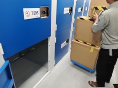 -StorHub趣存自助仓·迷你仓(普陀店)