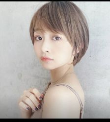 -变画·发型STUDIO