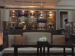 -浅深(世茂滨江精品店)