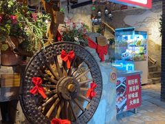 -老牌坊云南鱼豆花火锅(嵩山店)