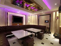 -音乐在线主题氧吧KTV(佳宁娜广场店)