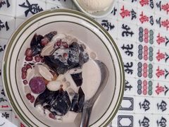 -堂屋糖水店(愚园店)
