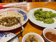 -旺角小渔村·海肠捞饭开创者(环山路店)