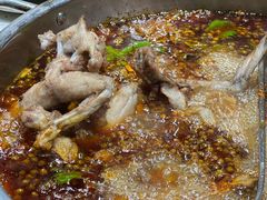 -肖肖酸萝卜鱼火锅(总店)