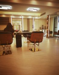 -红人馆造型十添