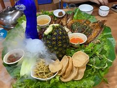 -沐毫傣泐云南菜孔雀宴•手抓饭傣味烧烤(曼听公园店)