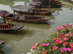 -丝绸小镇荻港古村
