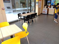 -麦当劳(政通路店)