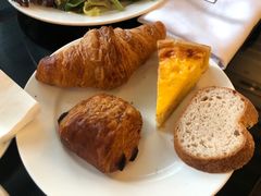 -圣丰索菲特·2 On 988 Café 自助餐厅