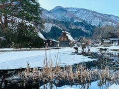 -白川乡与五箇山的合掌构造村落