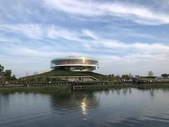 -郑东新区龙湖公共艺术中心