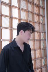 -一家只做男发烫染的店