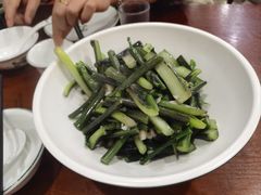 -湖南人家湘菜馆(镇江路店)
