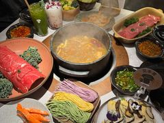 见手青-芸山季·云南山珍菌火锅(人民广场来福士店)