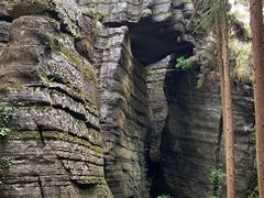 -梭布垭石林景区