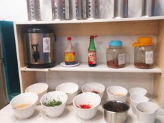 -毛椒火辣重庆火锅串串香(城基路店)