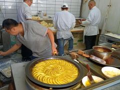 -草桥清真牛肉锅贴扁食店