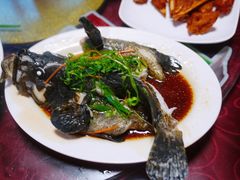 -岛中岛·海鲜大排档·万宁老字号(东澳店)