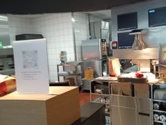 -麦当劳(安立路店)