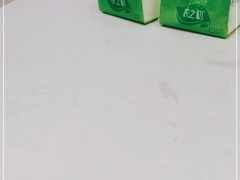 -鹤乡东北菜(崮山路店)