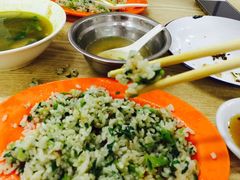-舒蔡记生煎菜饭(云南中路店)