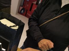 -亨吉利世界名表中心(砂之船奥莱店)