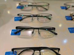 -标准眼镜·蔡司官方授权店(塘沽远洋未来汇店)