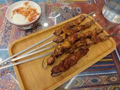-乡村馕坑肉·烧烤·新疆菜·本地人更爱吃(阿勒泰首店)