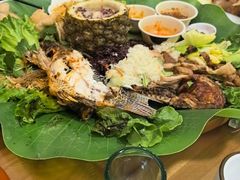 -沐毫傣泐云南菜孔雀宴•手抓饭傣味烧烤(曼听公园店)