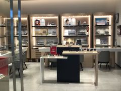 -博士眼镜(罗湖喜荟城店)