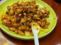 宫保鸡丁-六和聚传统烤鸭.天津菜(和平店)