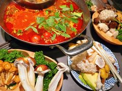 -楠小云·云南鲜菌·鲜牛自助火锅(九眼桥店)
