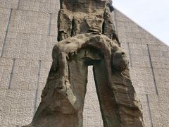 -侵华日军南京大屠杀遇难同胞纪念馆-停车场
