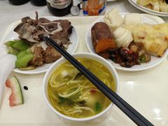 -碧中海汤泉汗蒸酒店