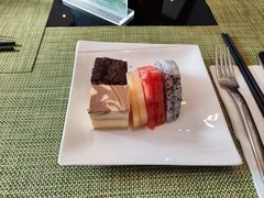 -上海虹桥西郊假日酒店