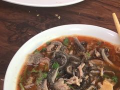 -白老大羊杂碎稍麦