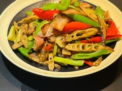-桥边小楼·手工云南菜·丽江地标美食