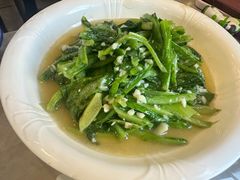 蒜茸油麦菜-小四川餐厅(纪庄子北道店)