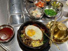 牛肉石锅拌饭-恩泽家·果味坛子韩国炭火烤肉(白石龙店)