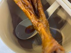 -刘姐啤酒鱼民族演艺餐厅(西街总店)