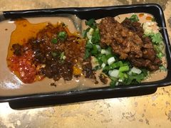 粘料-手选潮汕鲜活牛肉火锅(二七广场店)