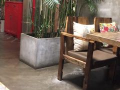 -HIGH FIVE哈福手工汉堡(桂林路店)