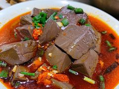 螺味鸭血-西环肥仔螺蛳粉(总店)