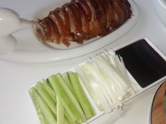 -梅利汴京烤鸭•开封豫菜地标店(东大街店)