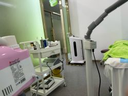 -苗医生0感科技祛痘