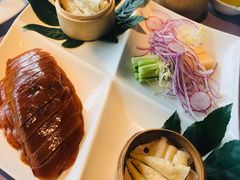 梧桐四味烤鸭-梧桐北京烤鸭·铜锅涮肉(海岸城店)