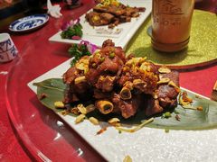 江南猪脚-江南古镇(斗西路万致创意园店)