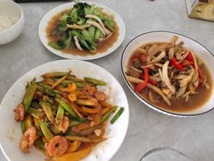 -爱贝尔高端月嫂(母婴护理)