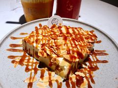 焦糖海盐杏仁蛋糕-C+ cake shop(天河南一路小区店)